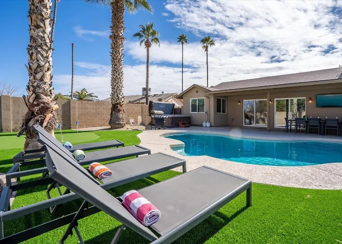 Phoenician Sunrise - Theatre And Game Room, Pool